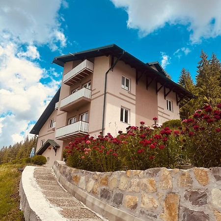 Zlatarska Kruna Нова-Варош Екстер'єр фото